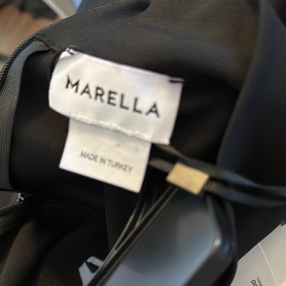 MARELLA Elegant Black Dress with Feather Details - Picture 7 of 7